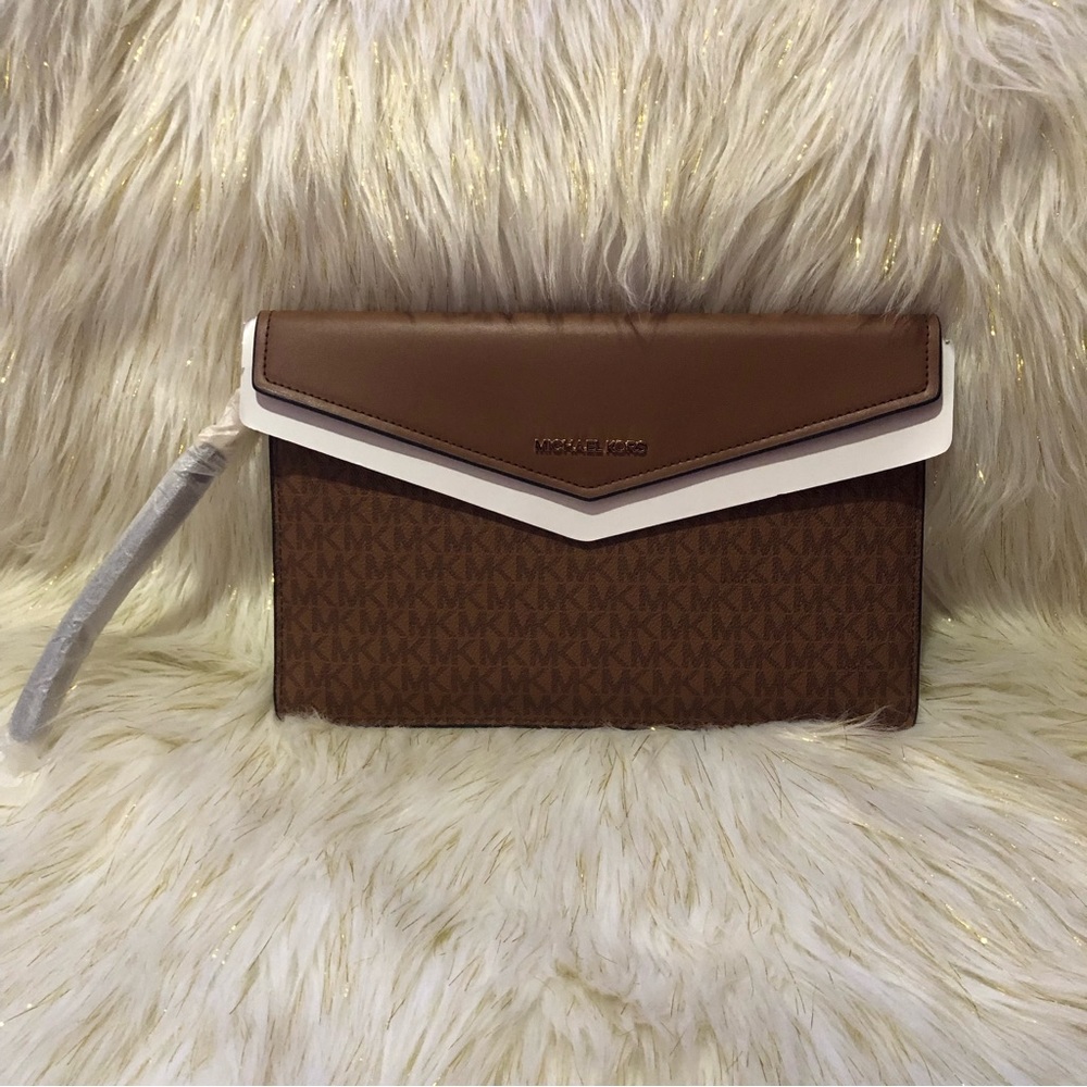 NWOT MICHAEL KORS Logo Brown Clutch Purse
